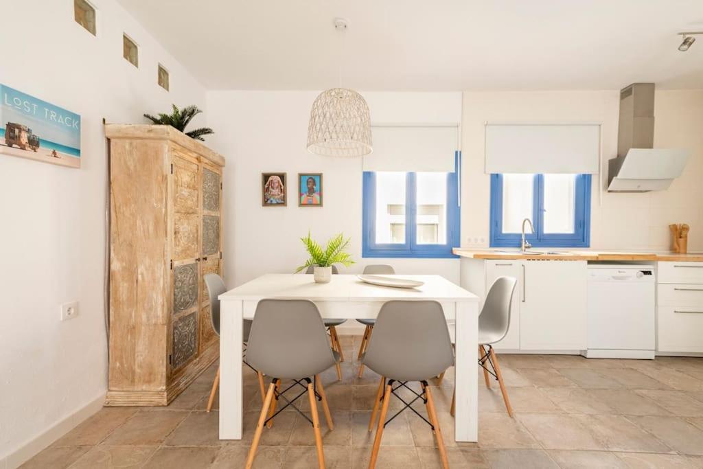 Apartament Espectacular Casa Muy Luminosa Con Azotea Conil De La Frontera Zewnętrze zdjęcie